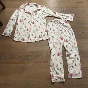 BedHead Pajama Set Holiday Winter Ski Print, size M, Never worn